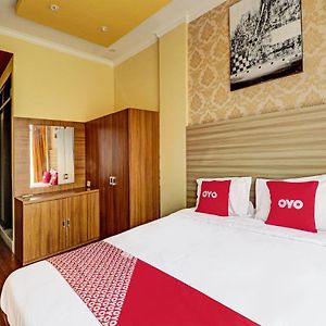 OYO 812 Hotel Tirta Bahari